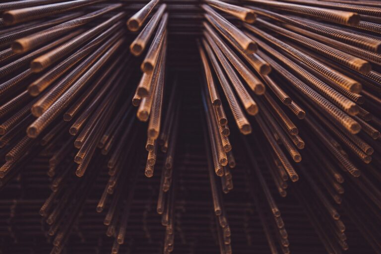 a close up of a bunch of metal rods